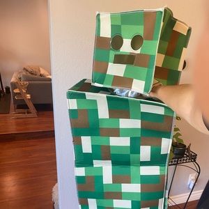 Minecraft Creeper-like Costume